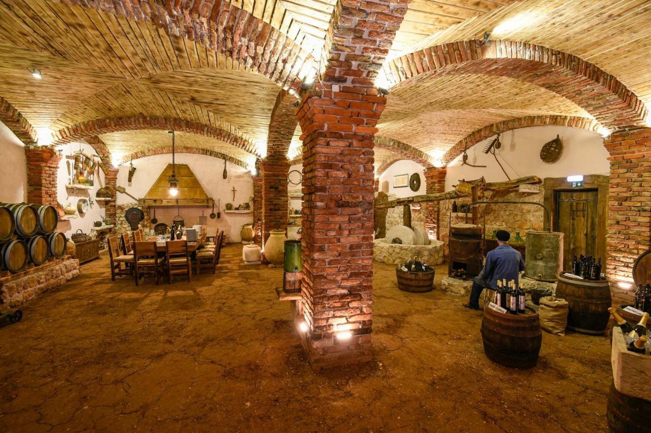 Heritage Boutique Hotel Adriatic-Adults Only Оребич Екстер'єр фото