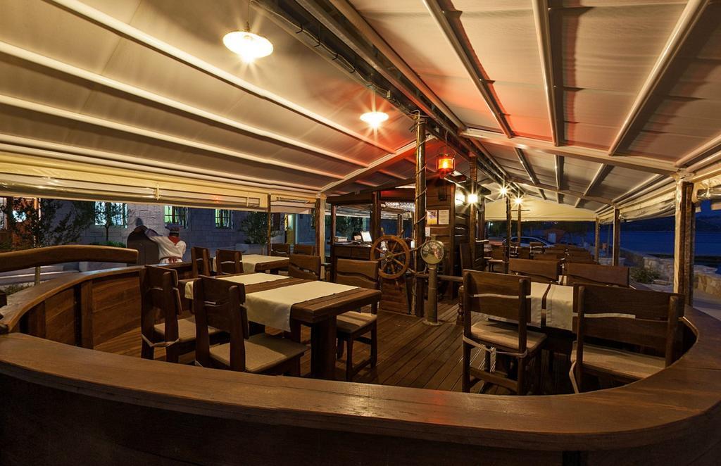Heritage Boutique Hotel Adriatic-Adults Only Оребич Екстер'єр фото