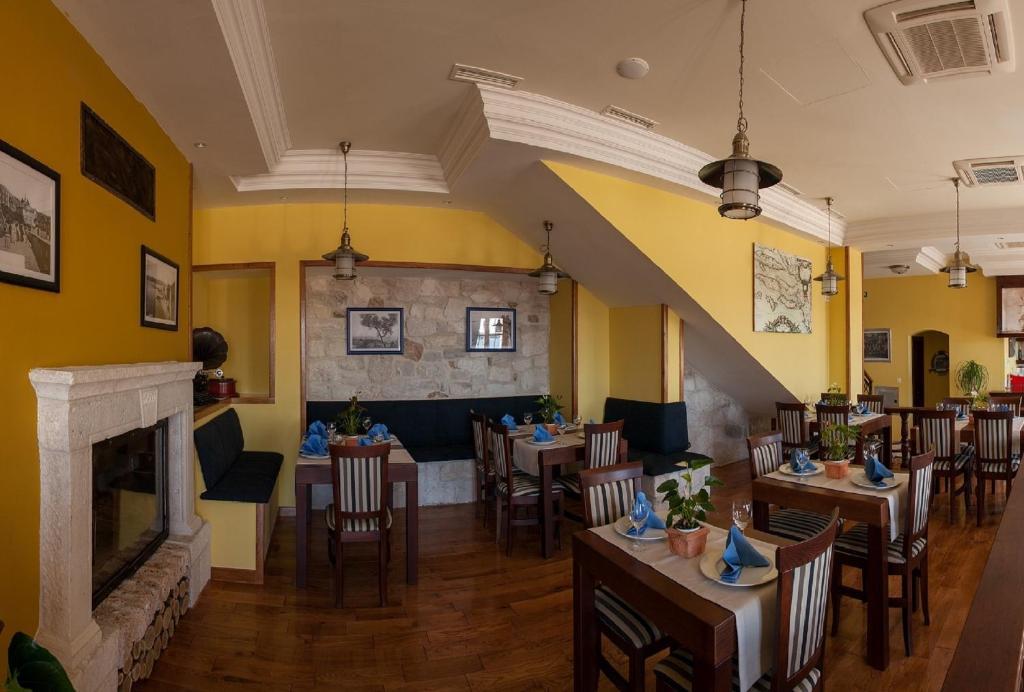 Heritage Boutique Hotel Adriatic-Adults Only Оребич Екстер'єр фото